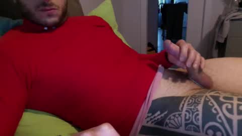 Snapshot of tramaund chatting on February 17, 2025, 3:42 pm tramaund online show from February 17, 2025, 3:42 pm