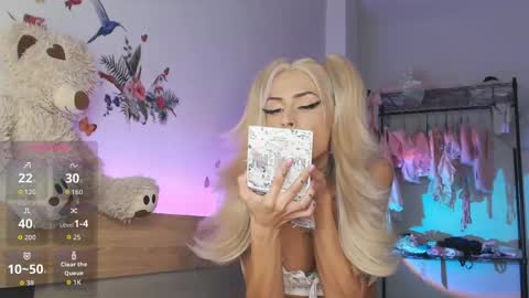 Snapshot of trans_ballerina chatting on May 29, 2026, 9:24 pm trans ballerina online show from May 29, 2026, 9:24 pm