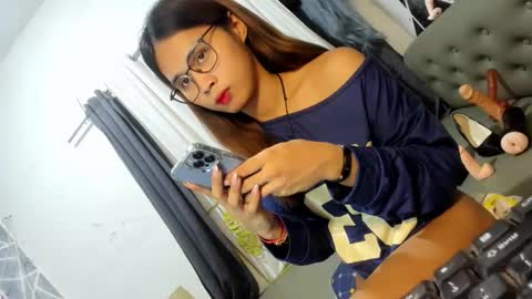 GEN LUXS online show from June 8, 2026, 2:28 pm