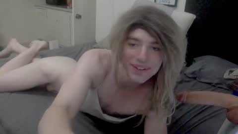 transhottie02 online show from July 28, 2026, 11:04 pm