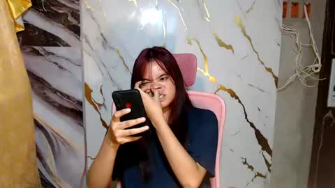 transpinay_kimxxx online show from June 22, 2026, 4:31 am