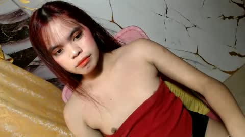 transpinay_kimxxx online show from July 5, 2026, 11:01 pm