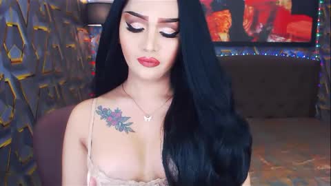 KYLIE BELLA  TS online show from January 18, 2025, 10:06 pm