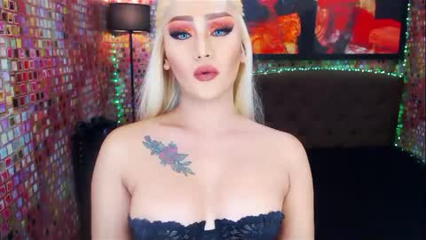 KYLIE BELLA  TS online show from February 18, 2025, 1:43 am