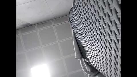 Snapshot of trapper727272 chatting on January 28, 2025, 6:27 am Big Head Cock online show from January 28, 2025, 6:27 am