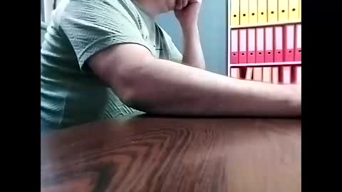 Snapshot of trapper727272 chatting on September 18, 2025, 9:11 am Big Head Cock online show from September 18, 2025, 9:11 am