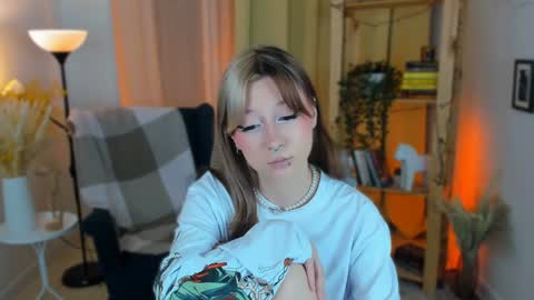 Snapshot of trapsaintgirl chatting on January 16, 2025, 3:24 pm Nyuta Hartmann online show from January 16, 2025, 3:24 pm