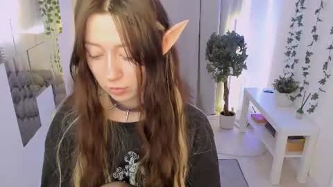 Snapshot of trapsaintgirl chatting on July 26, 2026, 3:52 pm Nyuta Hartmann online show from July 26, 2026, 3:52 pm