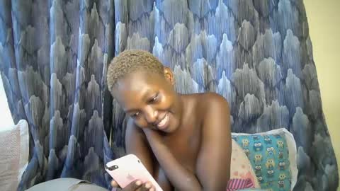 trashaa77 online show from July 22, 2026, 7:11 am