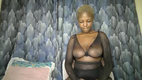 trashaa77 online show from July 24, 2026, 8:40 pm