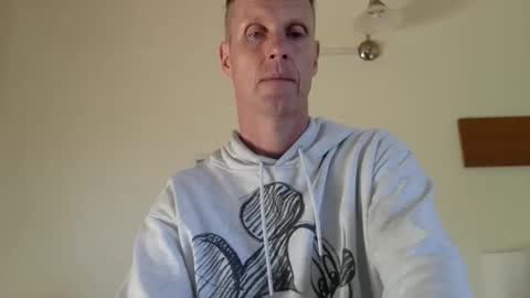 trebo00788 online show from October 12, 2025, 7:07 am