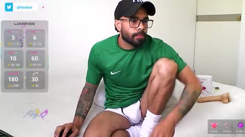 Hunter man online show from February 17, 2026, 6:36 pm