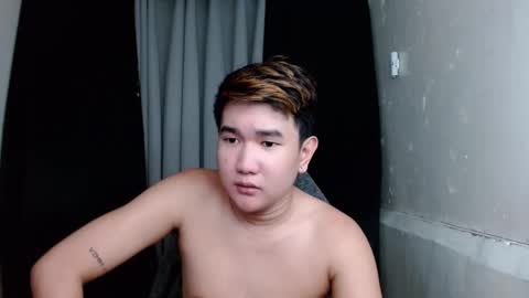 Snapshot of trebz_01 chatting on May 11, 2026, 5:24 am trebz_01 online show from May 11, 2026, 5:24 am