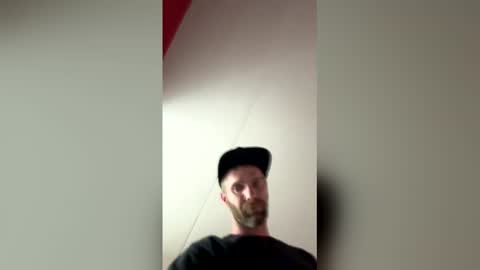 TreeBurner1 online show from April 29, 2026, 6:17 am