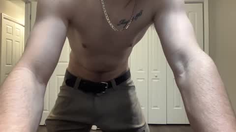 treeman817 online show from December 9, 2024, 2:39 pm