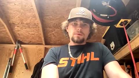 Snapshot of treeman817 chatting on May 6, 2026, 8:47 pm treeman817 online show from May 6, 2026, 8:47 pm