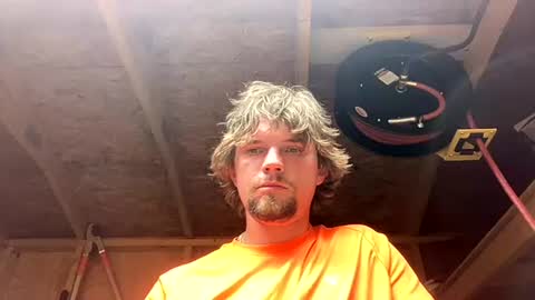 Snapshot of treeman817 chatting on August 2, 2026, 12:42 am treeman817 online show from August 2, 2026, 12:42 am