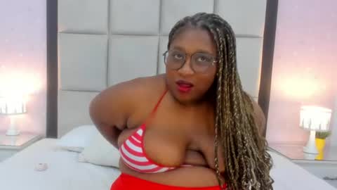 Treisy Vixen big ass online show from July 5, 2026, 3:23 am