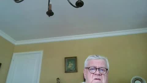 Snapshot of trekbeestje1 chatting on May 17, 2026, 7:28 am trekbeestje online show from May 17, 2026, 7:28 am