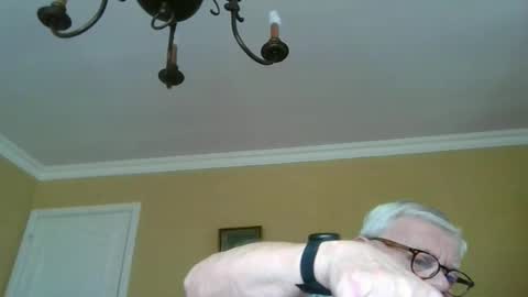 Snapshot of trekbeestje1 chatting on May 19, 2026, 7:37 am trekbeestje online show from May 19, 2026, 7:37 am