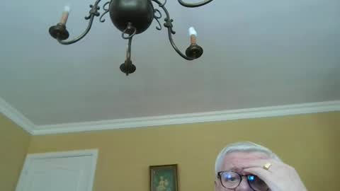 Snapshot of trekbeestje1 chatting on May 22, 2026, 12:55 pm trekbeestje online show from May 22, 2026, 12:55 pm