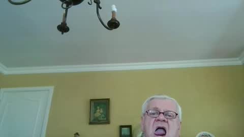 Snapshot of trekbeestje1 chatting on May 25, 2026, 7:25 am trekbeestje online show from May 25, 2026, 7:25 am