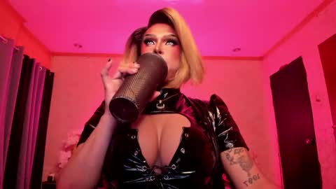 Jade online show from January 28, 2025, 8:15 pm