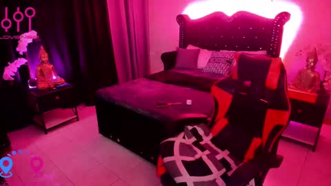 Jade online show from February 7, 2025, 5:52 am