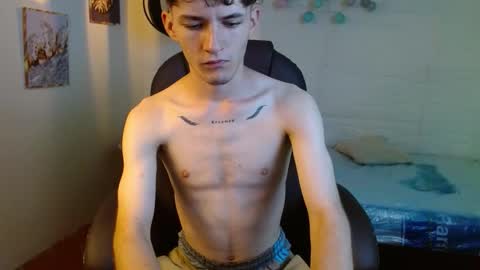 Snapshot of trevor_mob chatting on March 2, 2026, 7:32 pm trevor_mob online show from March 2, 2026, 7:32 pm