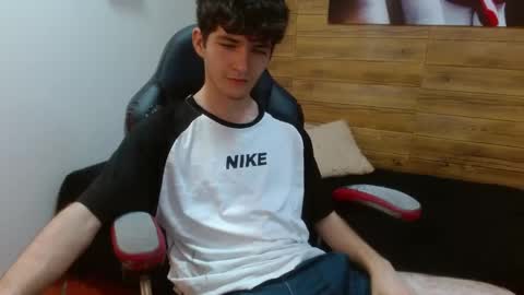 trevor_mob online show from May 26, 2026, 7:43 pm