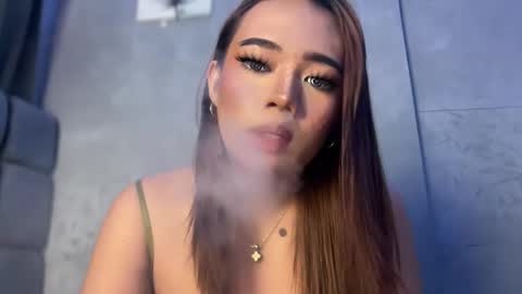 trexie_fucks15 online show from May 15, 2026, 10:55 am