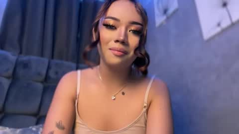 trexie_fucks15 online show from May 28, 2026, 9:39 am