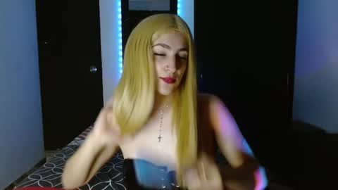 triana_damelio online show from February 22, 2025, 4:09 pm