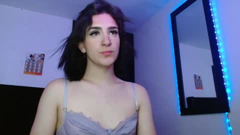 triana_damelio online show from November 13, 2025, 5:56 pm
