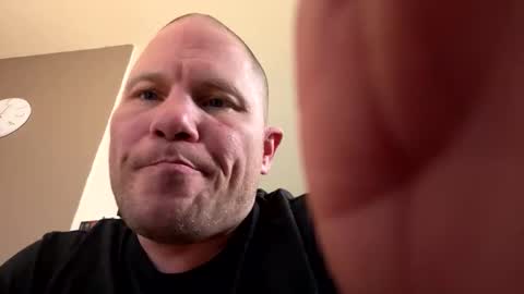 Snapshot of trickydick6 chatting on November 25, 2025, 6:02 am trickydick6 online show from November 25, 2025, 6:02 am