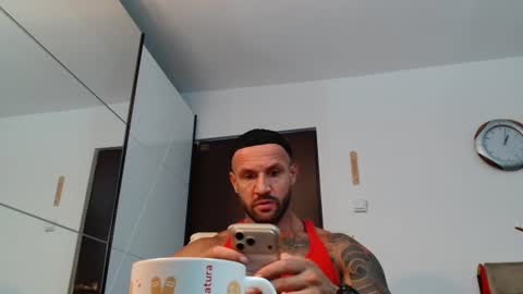 Snapshot of tridentmuscles chatting on May 28, 2026, 10:01 am tridentmuscles online show from May 28, 2026, 10:01 am