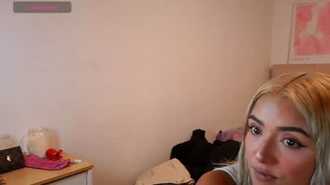 Snapshot of trinitych_ chatting on June 16, 2026, 2:41 pm trinitych_ online show from June 16, 2026, 2:41 pm