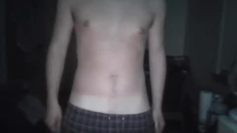 Tripp Redmoore online show from April 19, 2026, 12:33 am