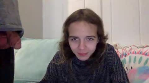 trippybb222 online show from December 2, 2025, 2:39 am