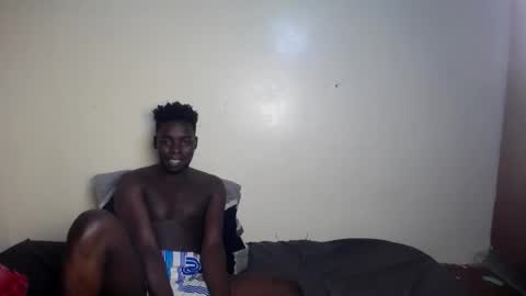 Trisboo5 online show from February 23, 2025, 1:10 pm