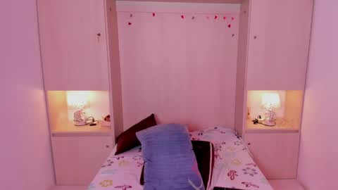 Snapshot of trishamoon chatting on April 25, 2026, 4:15 am TRISHA online show from April 25, 2026, 4:15 am
