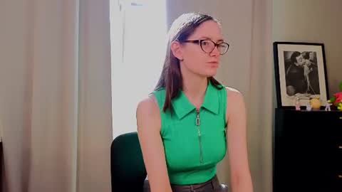 Viola online show from July 29, 2026, 4:21 am