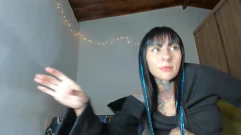 Tristan And Samara online show from April 11, 2026, 1:10 am