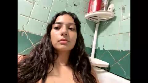 tristianmarie online show from June 11, 2026, 2:00 am