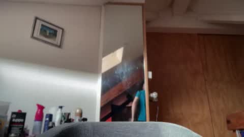 Triton online show from October 4, 2025, 8:23 am