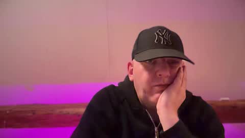 Triton online show from March 11, 2026, 4:18 am