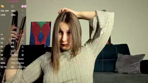 trixibell online show from April 15, 2026, 5:03 am