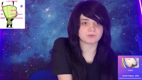 trixiedoescamcam online show from July 21, 2026, 10:45 pm