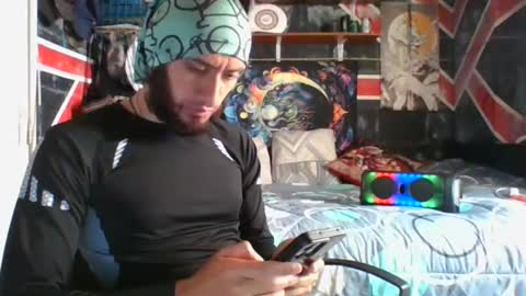Snapshot of trizquelmen chatting on July 13, 2026, 8:33 pm Andrew online show from July 13, 2026, 8:33 pm