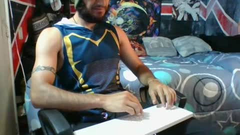 Snapshot of trizquelmen chatting on July 21, 2026, 8:55 pm Andrew online show from July 21, 2026, 8:55 pm